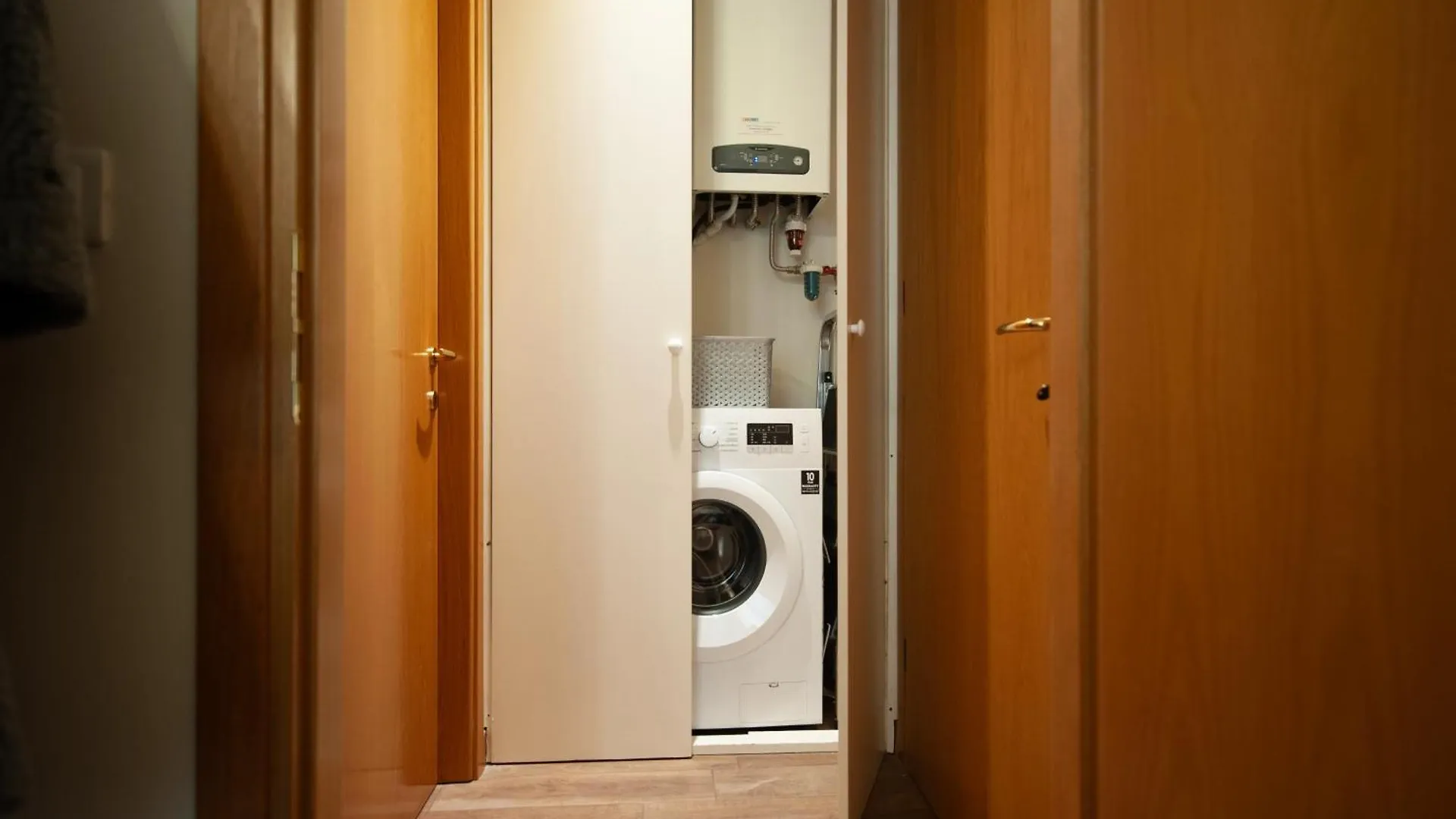 Casa Sorelle - Flo Apartments Florence Italy