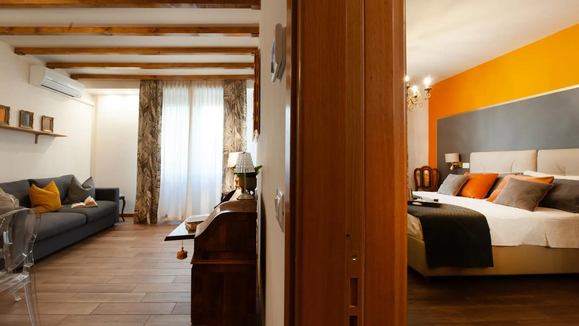 Casa Sorelle - Flo Apartments Florence